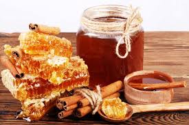 كيفية استخدام عسل مانوكا